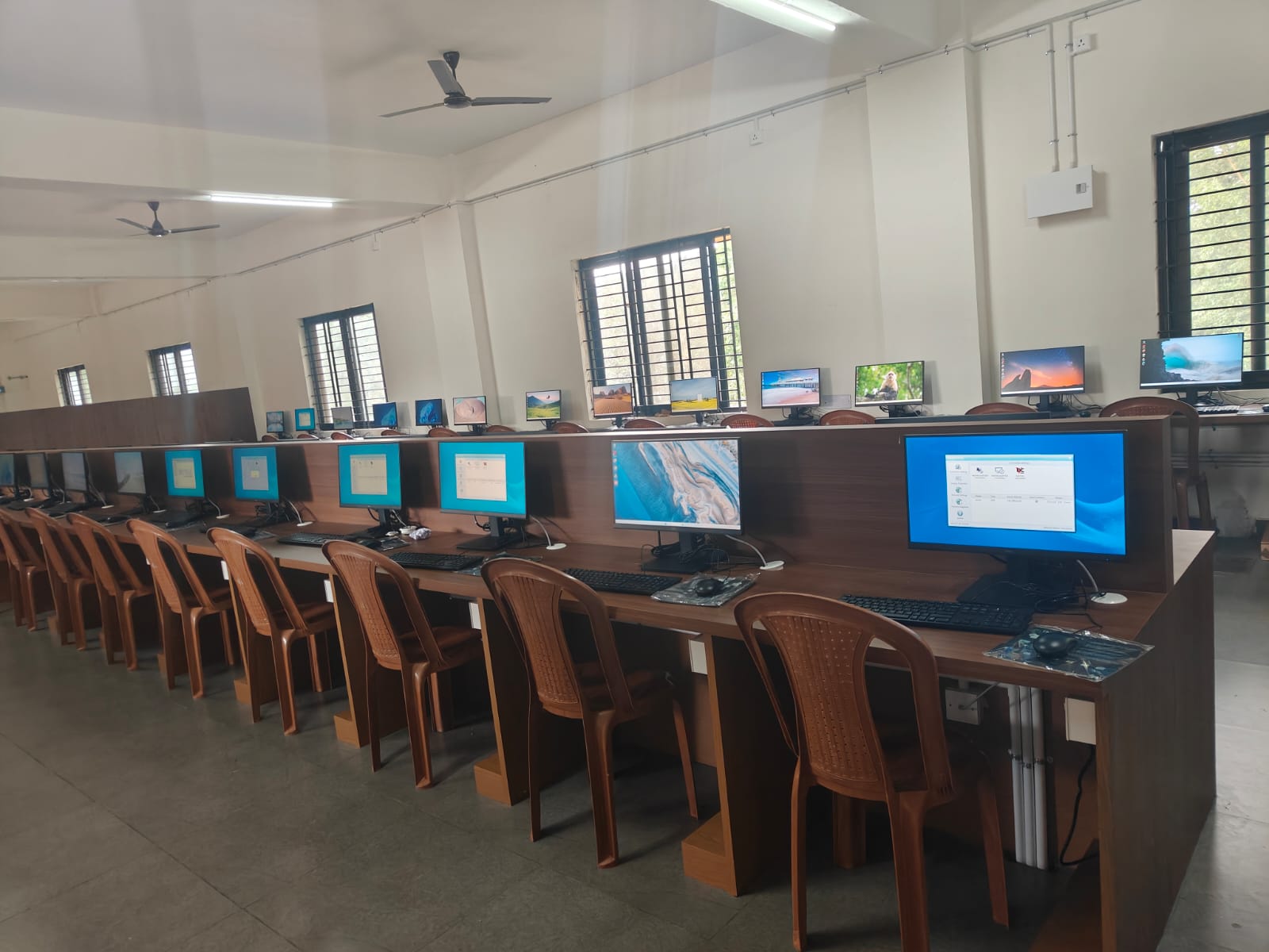 Computer Laboratory - Poornaprajna PU College, Spet